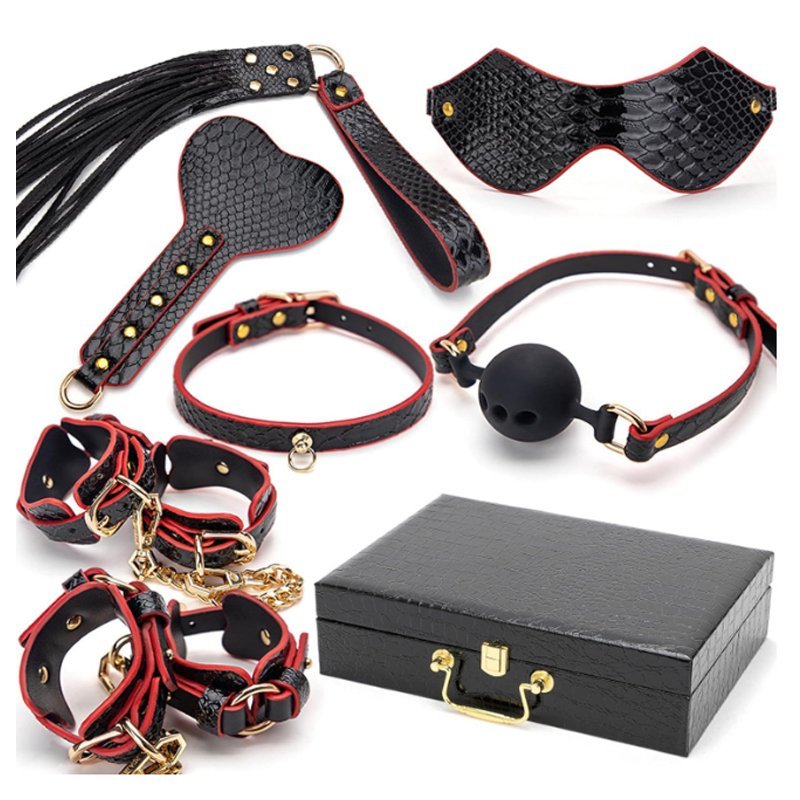 luksuzni-bdsm-set-7-delova-2.jpg Luksuzni BDSM set od 7 delova - Slika 1